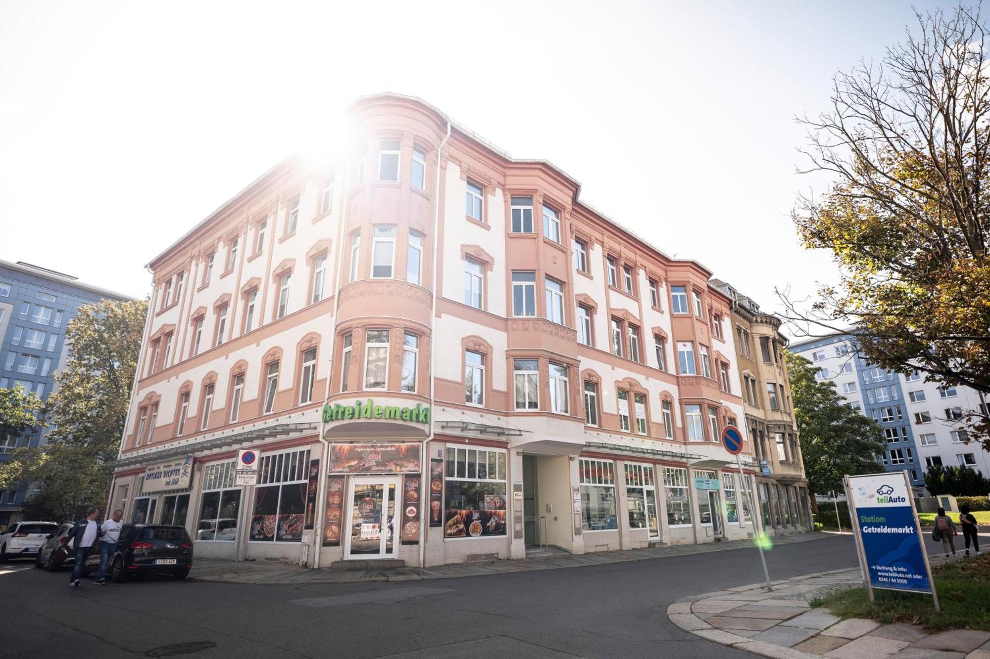 Loh9 - Das Apartment Im Citycenter - Parkplatz - Wlan - Aufzug ケムニッツ エクステリア 写真